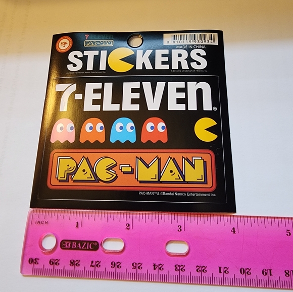 Pac Man Stickers - Picture 10 of 16